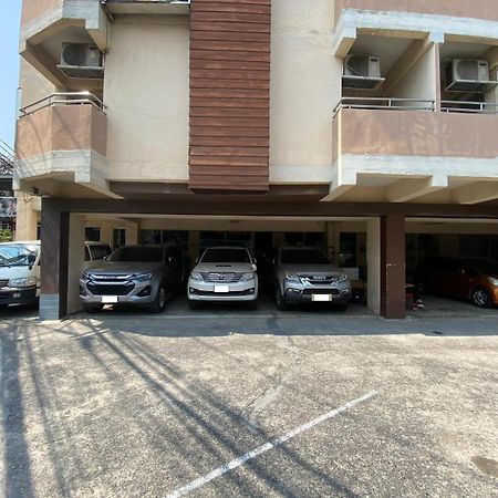 Ladapan Mansion Appartement Nonthaburi Buitenkant foto
