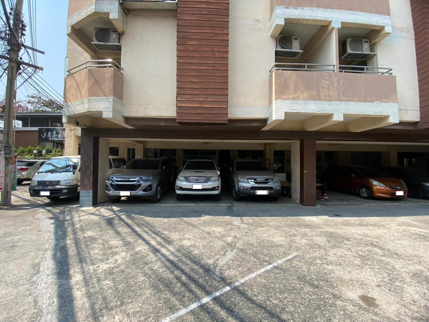 Ladapan Mansion Appartement Nonthaburi Buitenkant foto